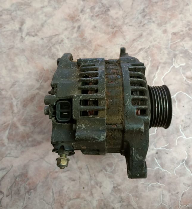 Продам генератор Ниссан цена 10000 тенге