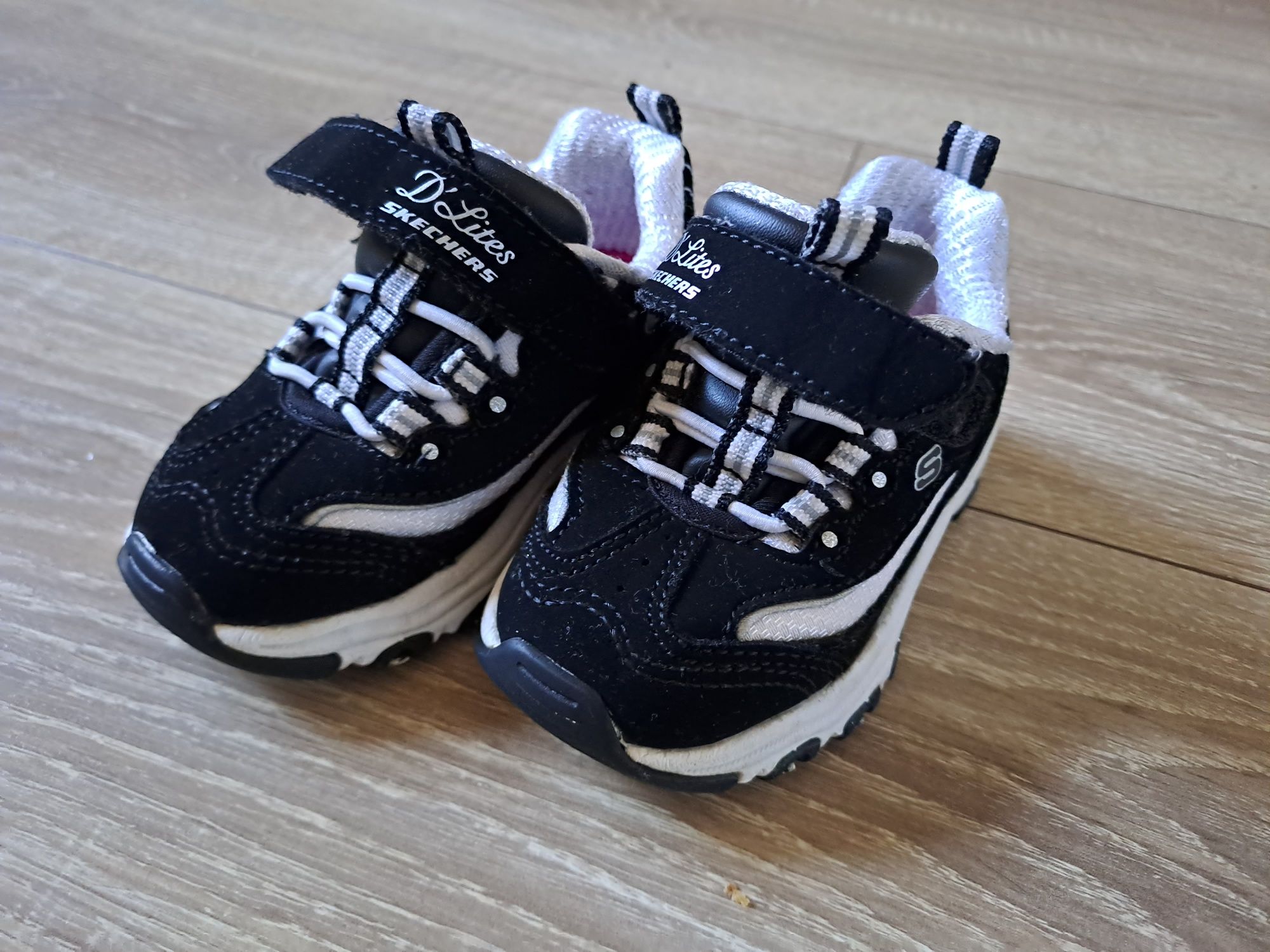 Adidasi Skechers fetite nr 21