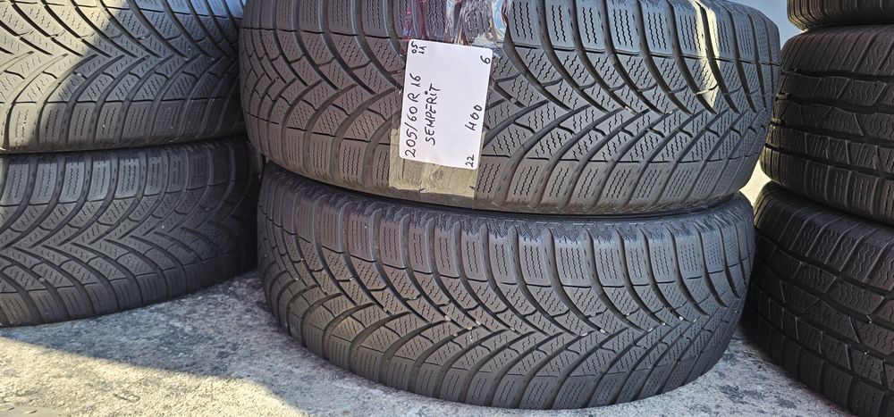 205 60 R 16 Semperit Iarna