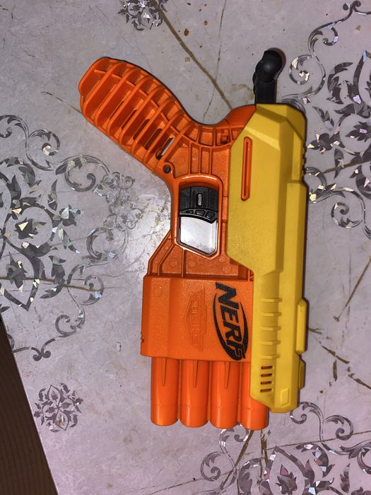 Игрушечный пистолет оригинал