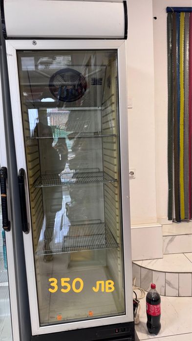 Хладилни витрини, фризер