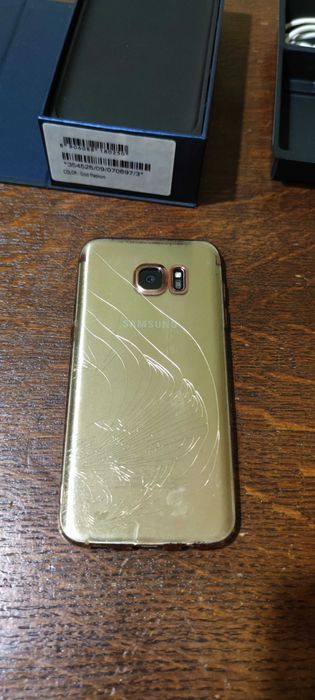 ЛОТ Телефони Samsung Xiaomi Galaxy S7 Edge Redmi 8 S4 mini