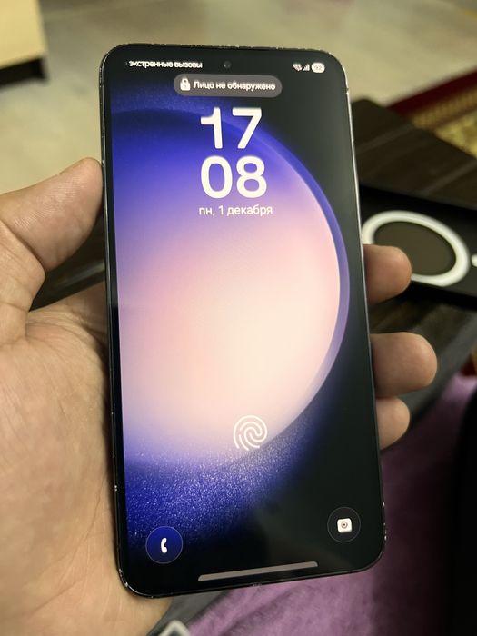 Продам Самсунг S23