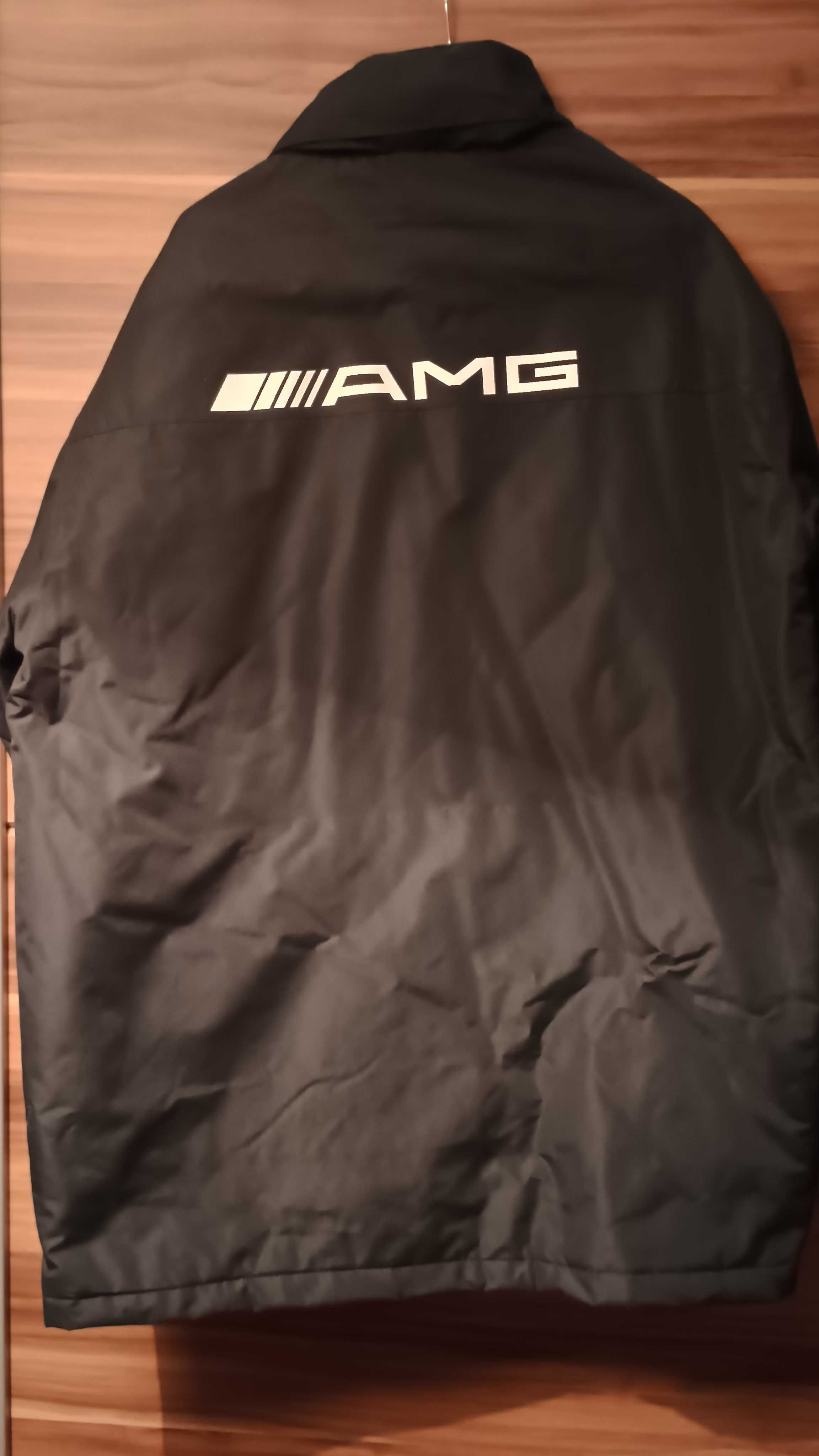 яке Mercedes BENZ -AMG