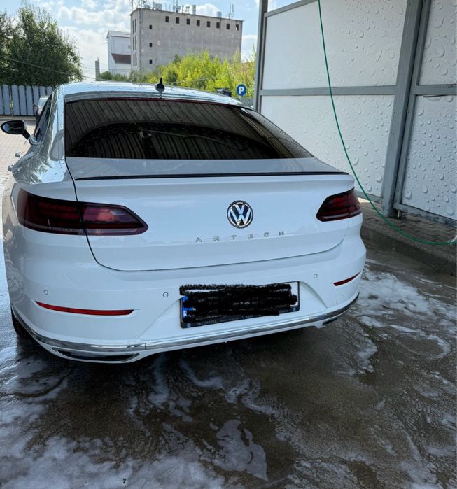 Volskwagen Arteon R-line
