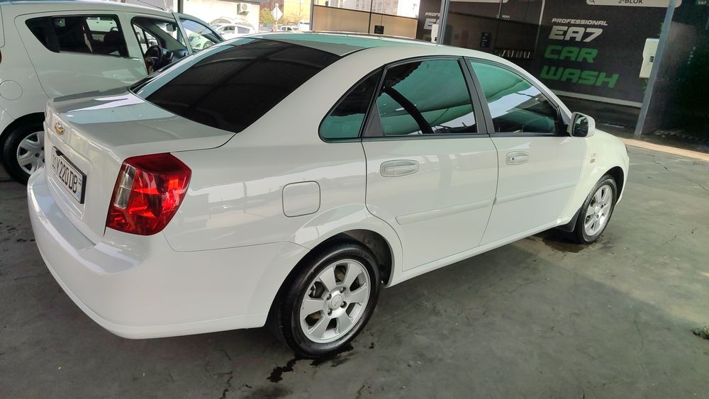 Gentra 2022 full aftamat 8000 km yurgan