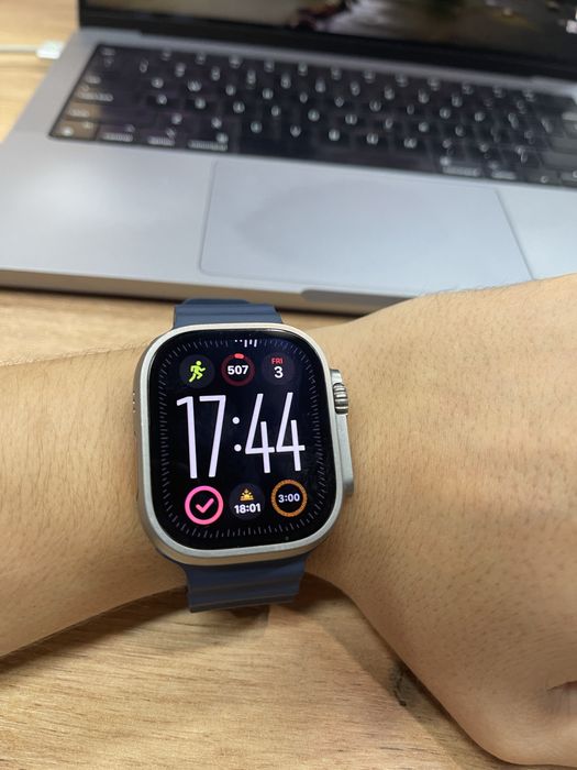 Apple watch ultra 2 or IWatch Ultra 2