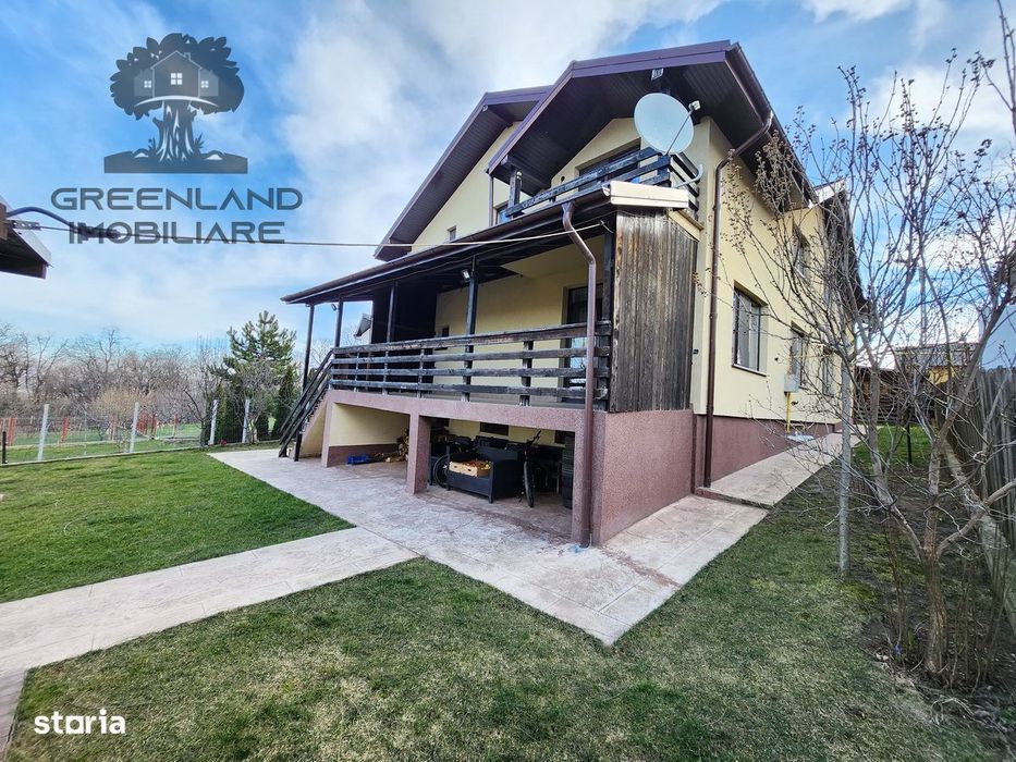 Vila 4 CAM, 2 bai, 150mp, teren 700 mp, langa Famiy Market Miroslava