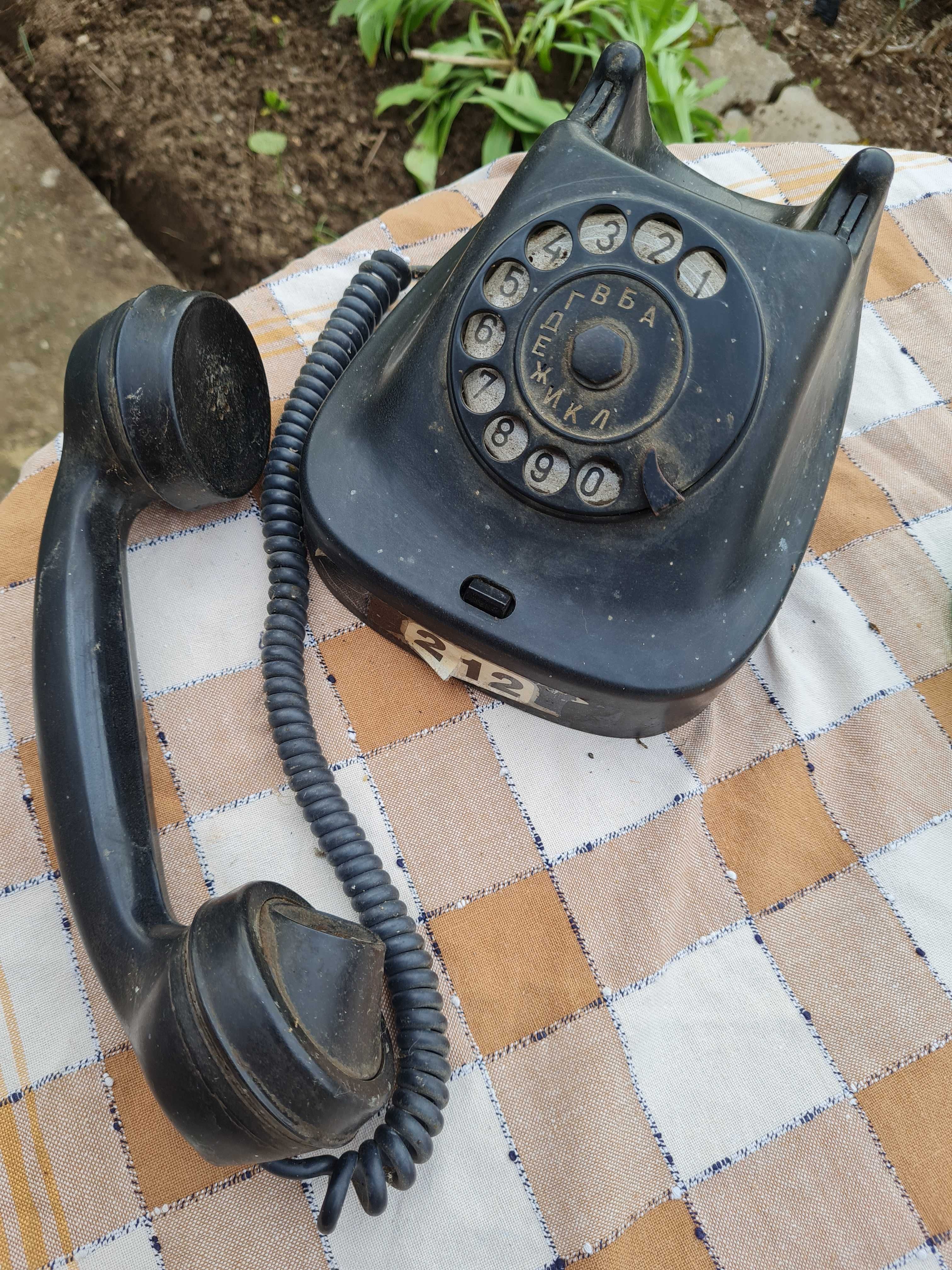 стари ретро авто радио, телефон, таблет,диктофон