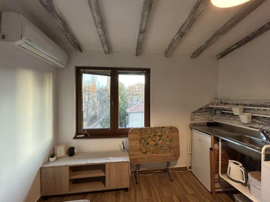 Дава се под наем Едностаен апартамент в София, Лозенец - 14 кв.м за 356.49 € - Снимка #3