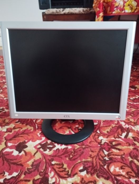 Monitor CTX satiladi