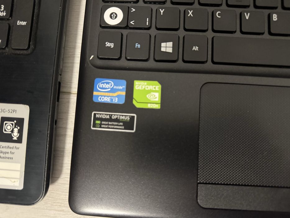 Laptop Acer Aspire E1-570G