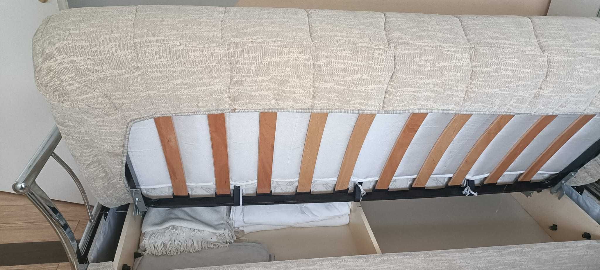 Canapea extensibila cu lada depozitare