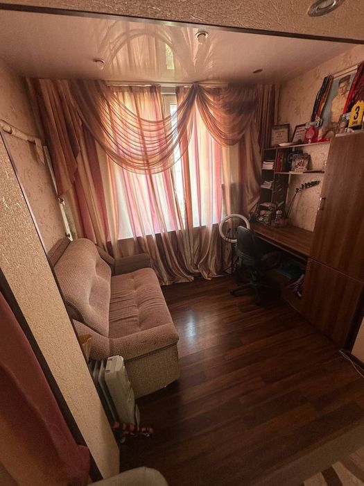 Срочно Продается 4-ком квартира в Яшнабадском районе Цена : 80.000$ Ст