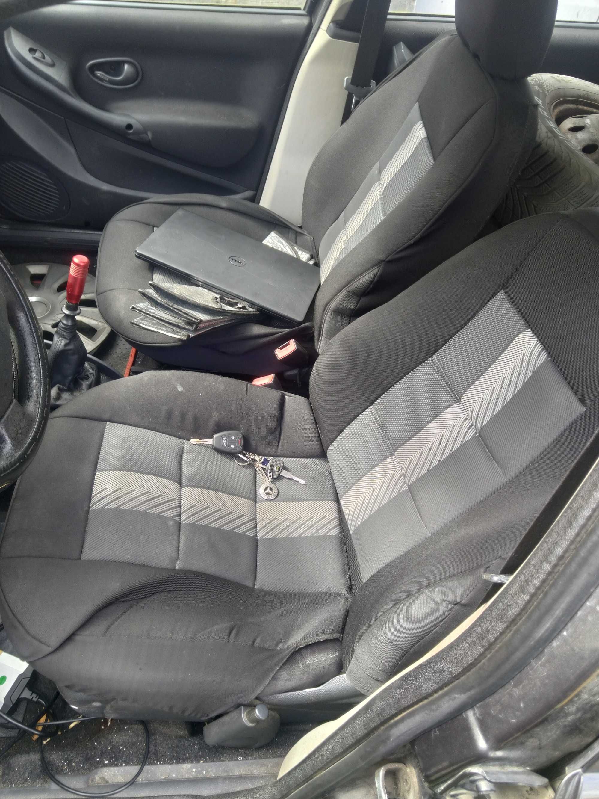 Seat albea 1.4 2007  benzina și gpl.  Plus multe alte piese