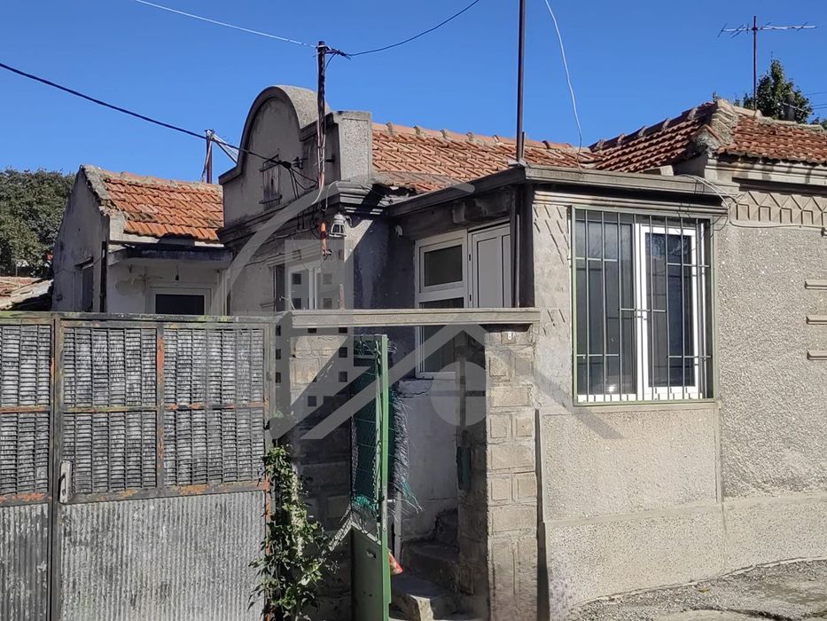 Продава се Къща в Варна, Христо Ботев - 50 кв.м за 1060 €/кв.м - Снимка #9