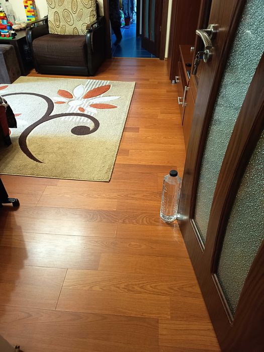 2 camere Cornitoiu p/4.