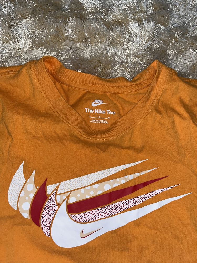 Tricou Nike Swoosh