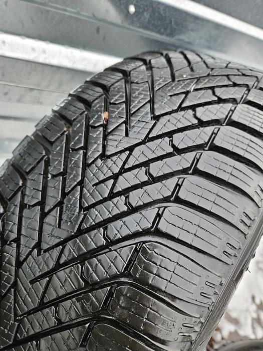 Jante aliaj cu anvelope de iarna