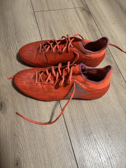 Стоножки за футбол на Adidas