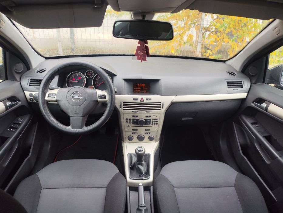 Opel Astra H-Unic proprietar