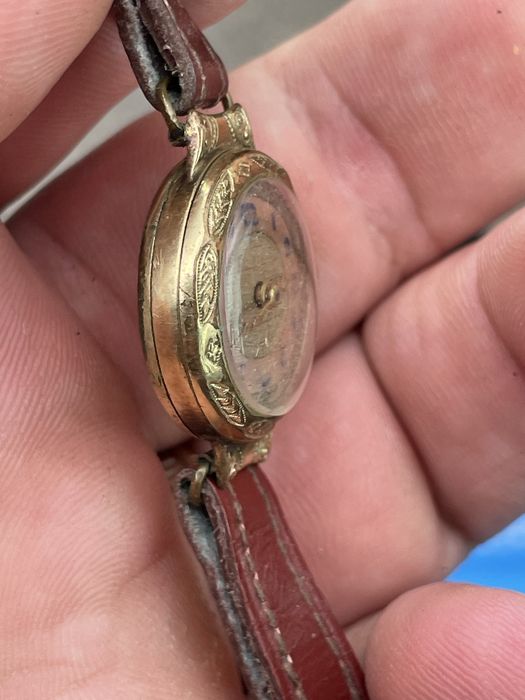 Ceas de dame art-deco functional