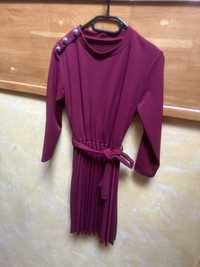 Vand rochie bordo