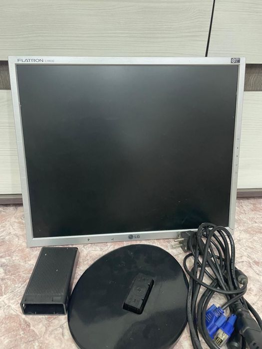 Продам монитор LG Flatron 19