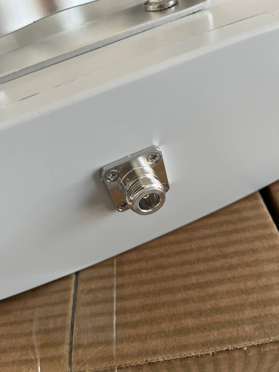 Sector Antenna GSM 2G, 3G, 4G LTE