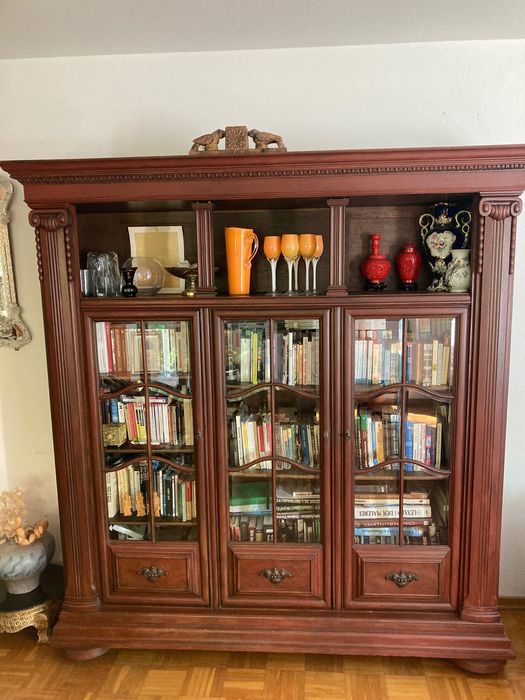 Biblioteca, Vitrina, Dulapuri lemn masiv