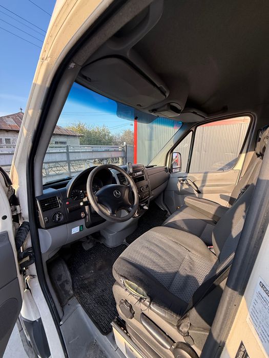 Mercedes Sprinter izoterma lift