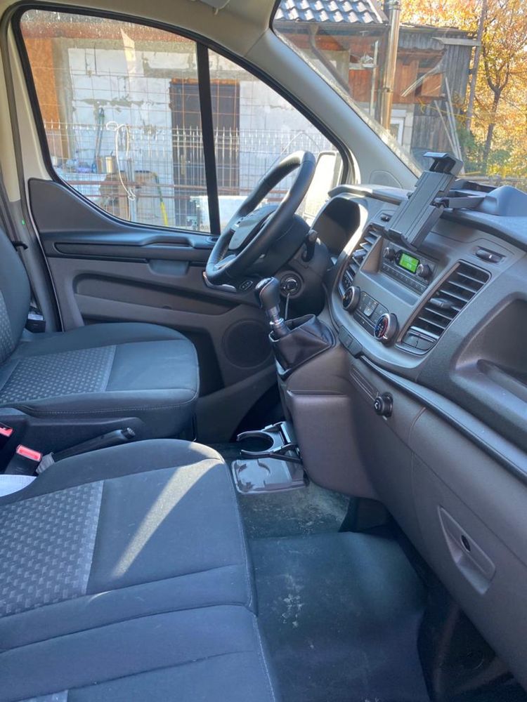 Ford Transit Custom 300 L2H1 Trend 2.0 L 130CP 11.000 km