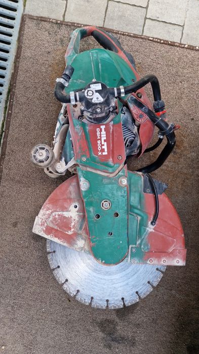 Motodebitator stihl ts 800 si hilti dsh 900drujba beton