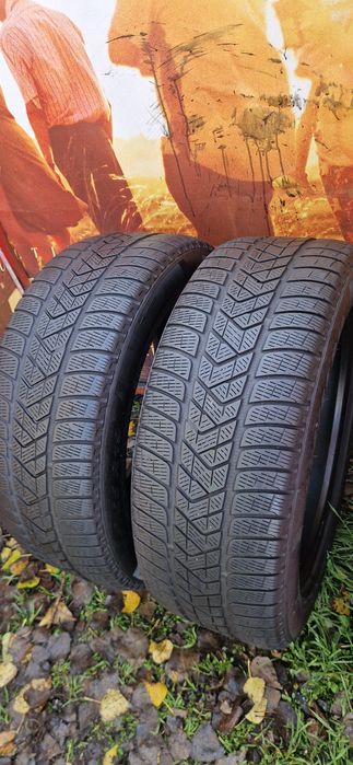 2 Anvelope Pirelli 235 55 R19 M+S Dot 2020 Run-flat