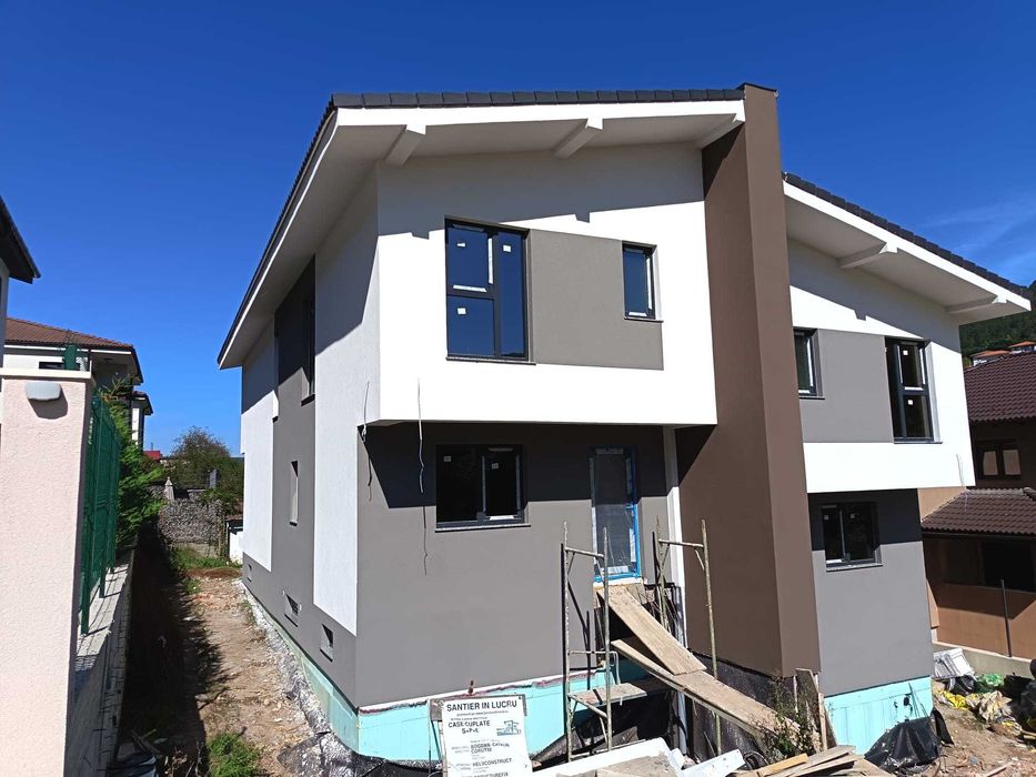 PF vand Casa/Duplex Floresti, strTauti, 170 mp utili,zona parc Poligon