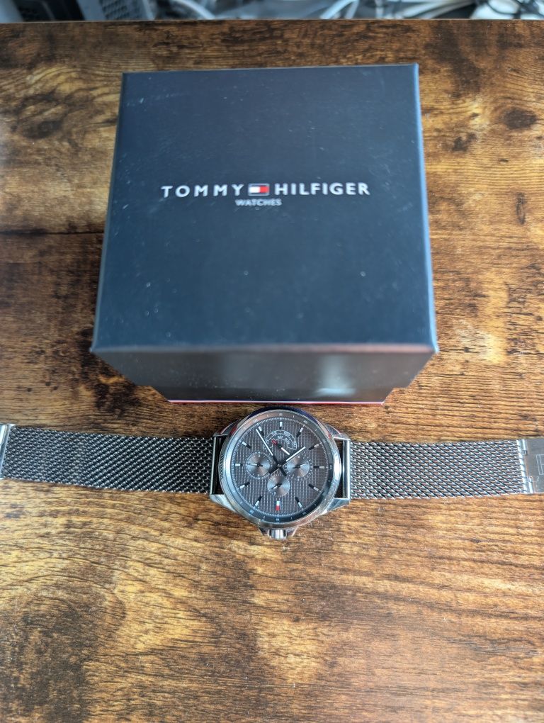 Tommy Hilfiger мъжки часовник