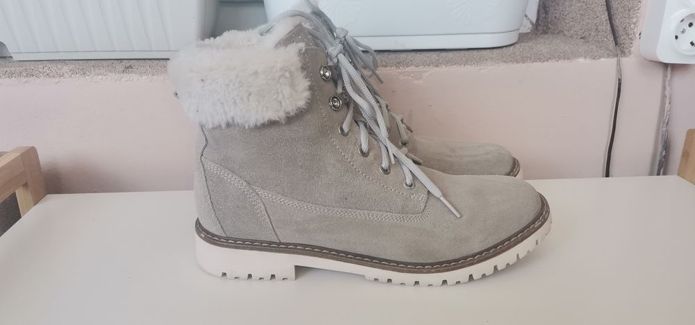 Дамски ниски ботуши Landrover 40.5н.