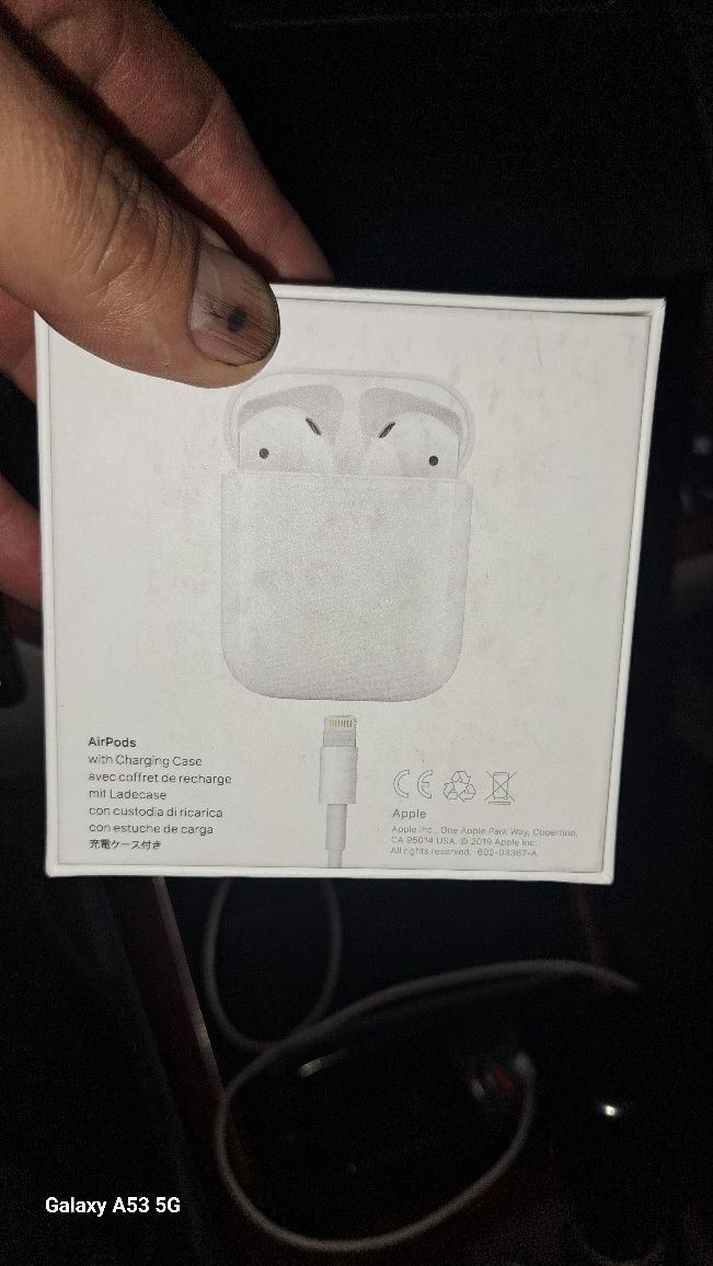 Продам AirPods 2