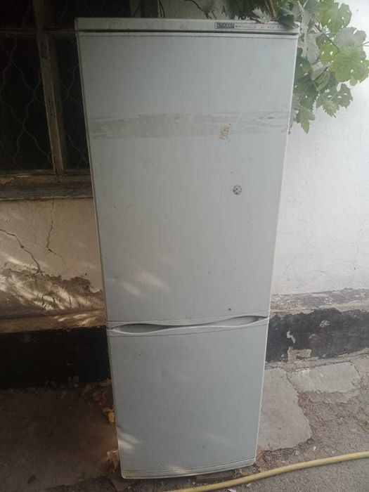 Продам холодильник срочно