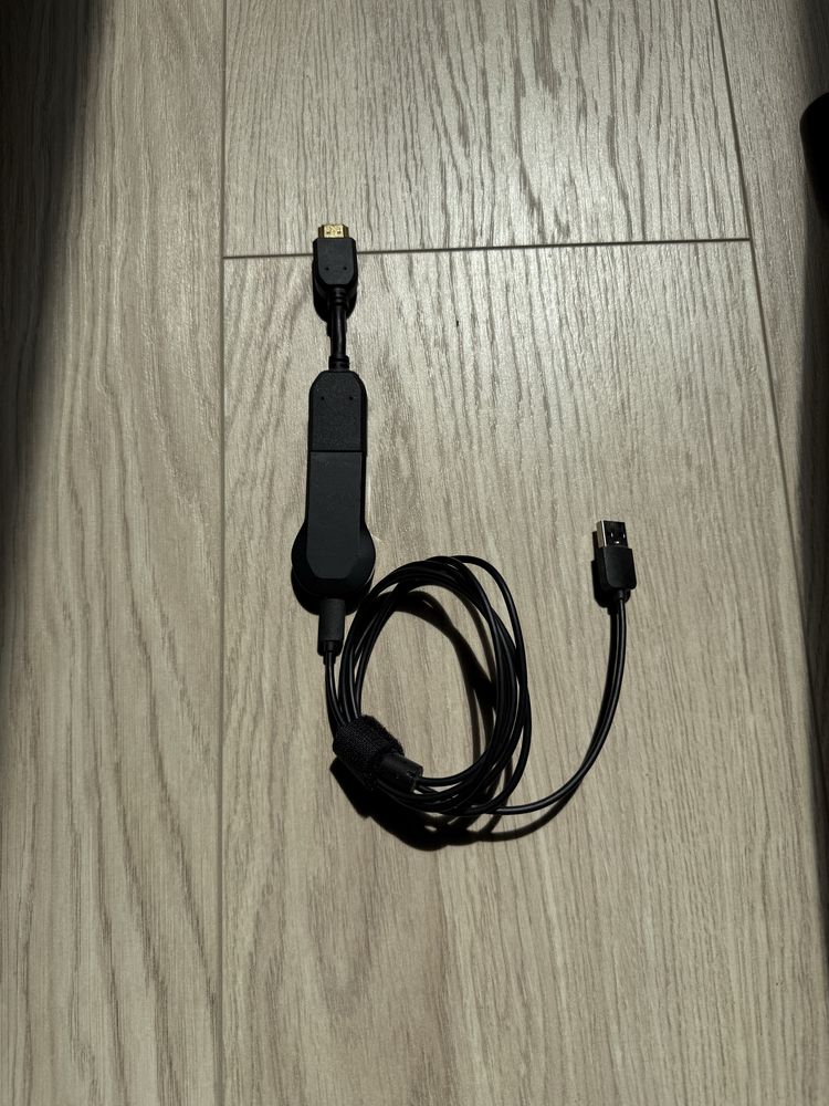 Google Chromecast cu cablu hdmi si usb