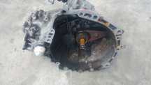 cutie viteze toyota yaris 1.3 b 2004