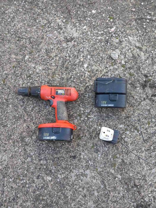 Винтоверт Black and Decker