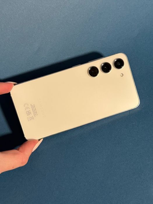 Samsung Galaxy S23 – 128GB, Бял – Отлично състояние