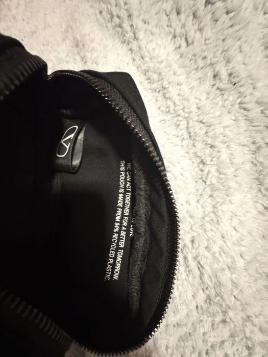 Geanta de mana Valentino Garavani Beauty