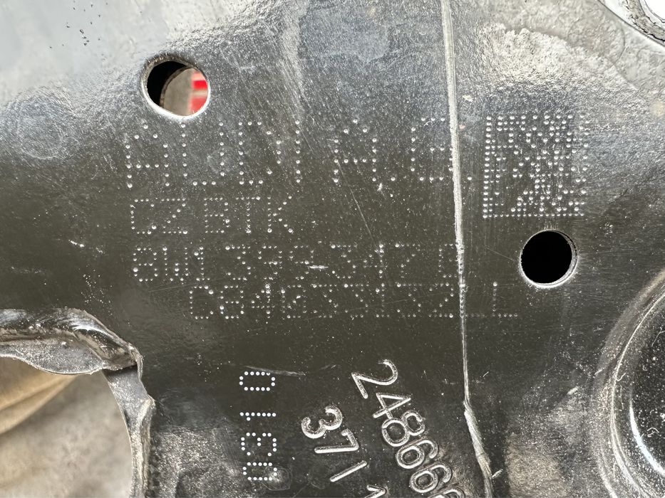 Jug / Punte / Fuzeta / Suport motor Audi A4 B9, A5 8W