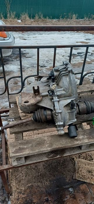 Продам коробку передач на Ваз