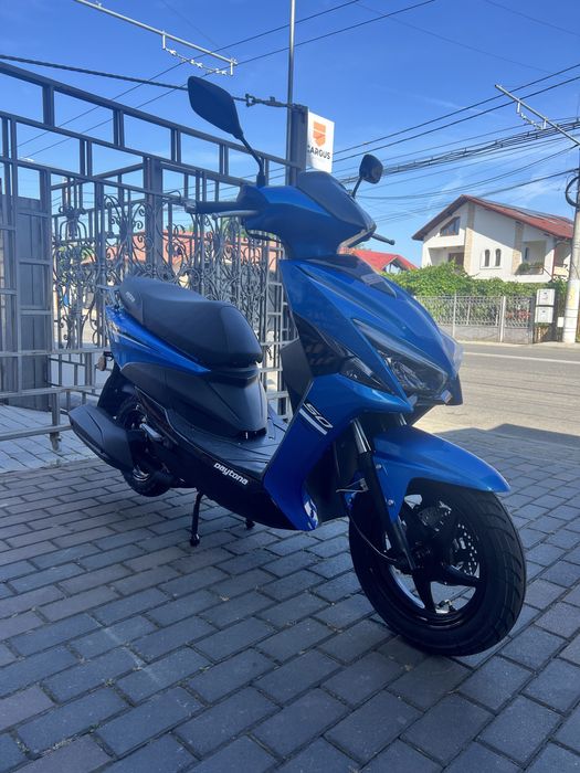 Scuter Revo 50 Daytona fara permis