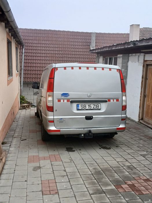 Vând microbuz state foarte  bună