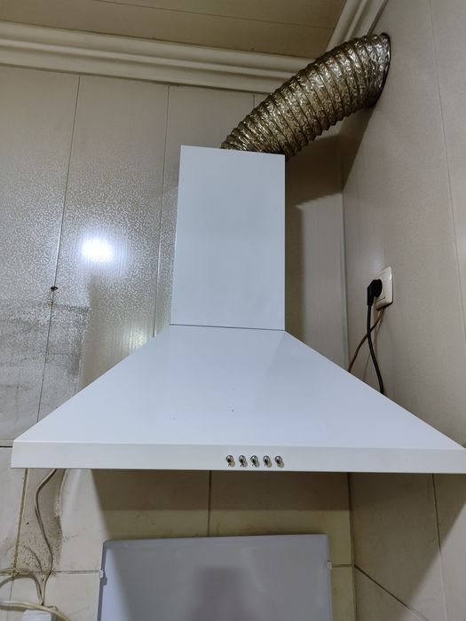 Вытяжка Артель для кухни