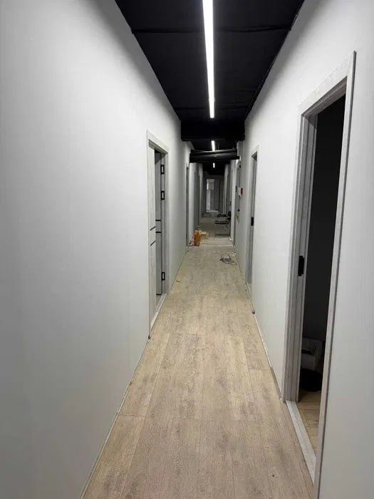 Якасарой Роял моторс кабинеты от25м² до 60м² под офис 2й этаж